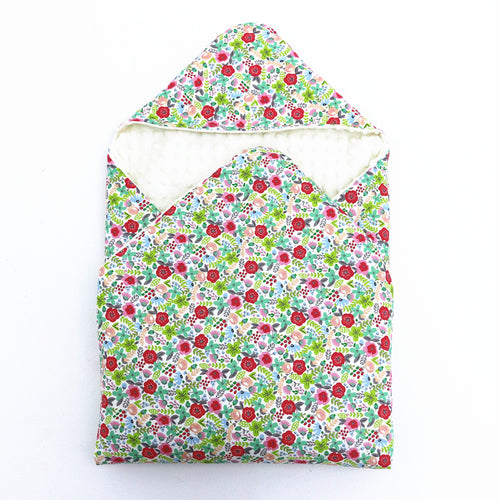 Little Love car seat blanket meadow flower