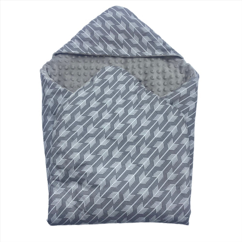 Little Love car seat blanket grey arrow