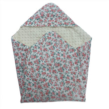 Load image into Gallery viewer, Rose patterned little love car seat blanket.  3 point harness blanket